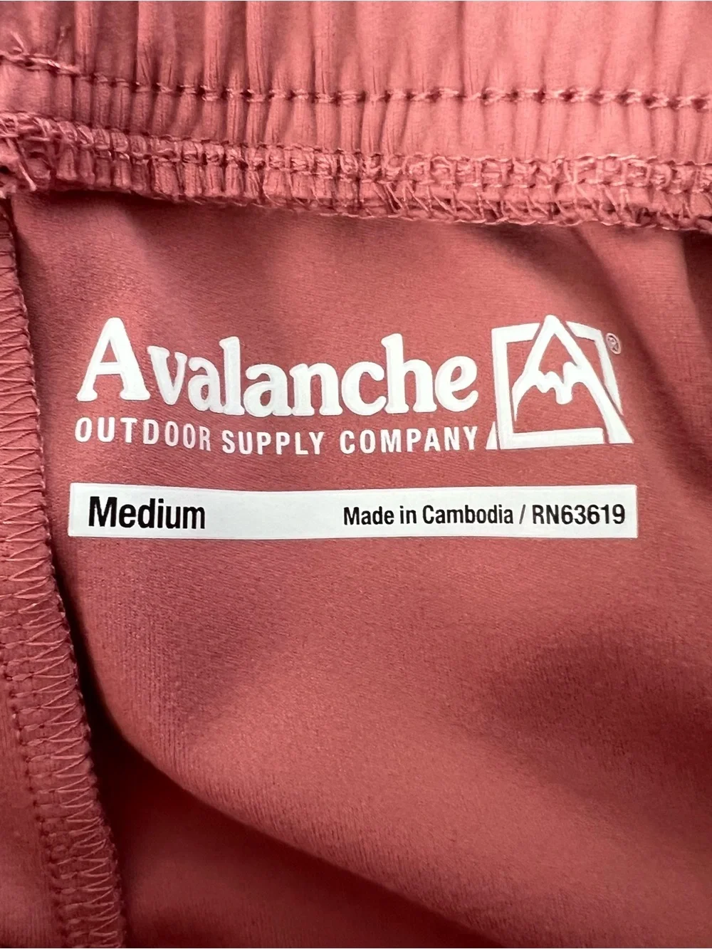 Avalanche Women’s Stretch Shorts Sz Medium Melon Color Elastic Drawstring Waist